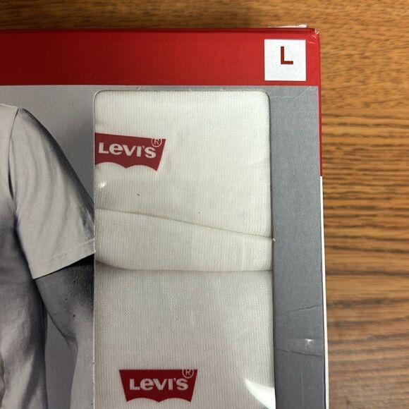 LEVI’S L White Red Logo Crew Tag Free Premium Cotton Short Sleeve Tee Set of 4 - Picture 3 of 9